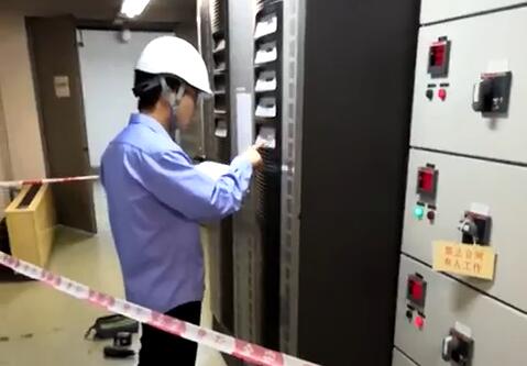 某大剧院 ? UPS检测维护
